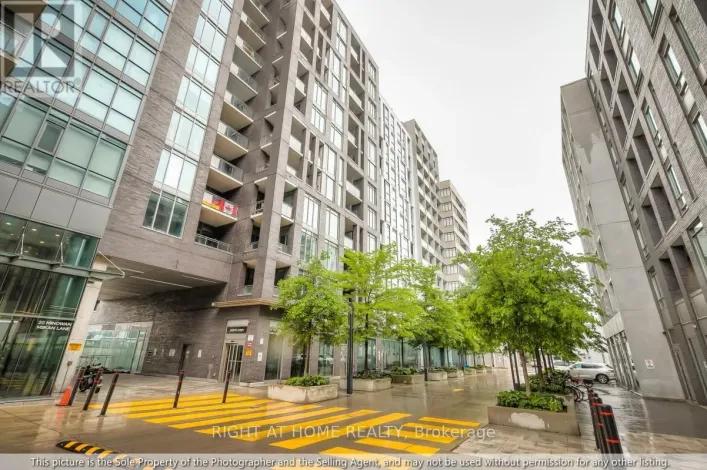 419 - 20 MINOWAN MIIKAN LANE, Toronto