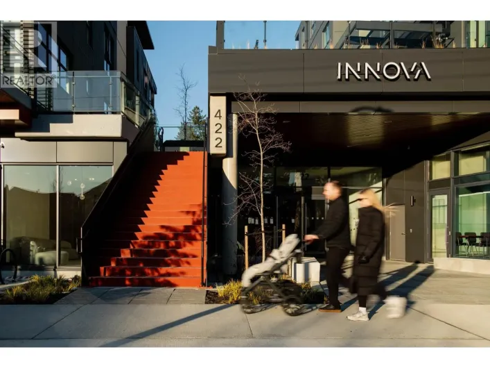 419 422 E 3RD STREET, North Vancouver