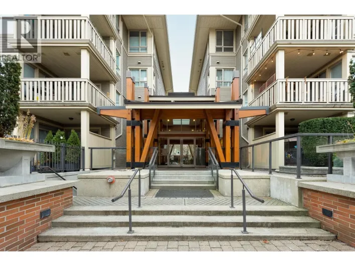 419 801 KLAHANIE DRIVE, Port Moody