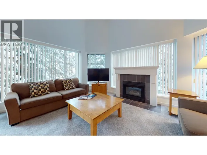 419 Week 49-4910 SPEARHEAD PLACE, Whistler