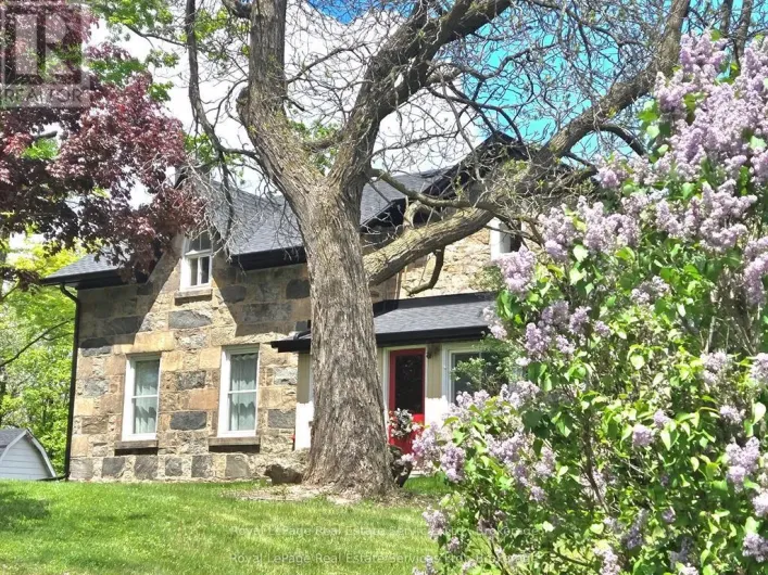 4197 WALKERS LINE, Burlington