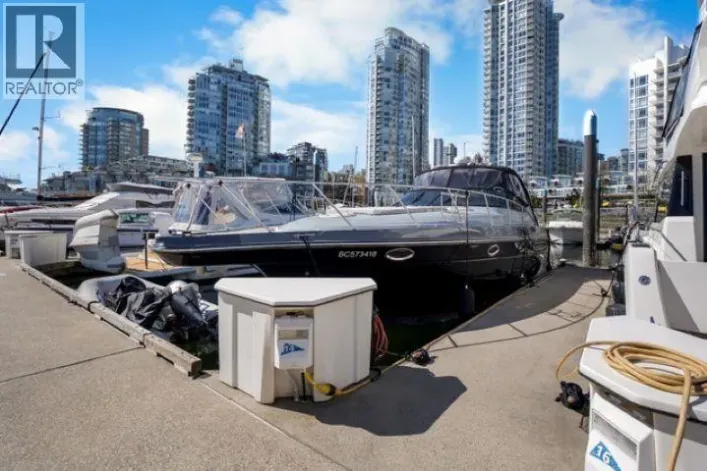 42 1088 MARINASIDE CRESCENT, Vancouver