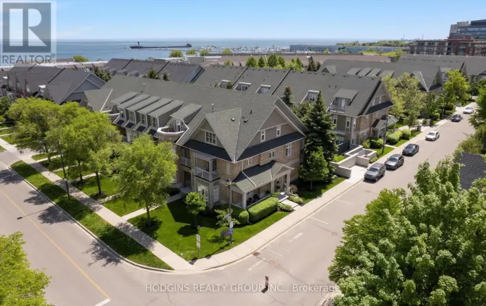 42 - 136 ST LAWRENCE DRIVE, Mississauga