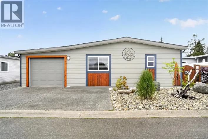 42 450 Stanford Ave E, Parksville