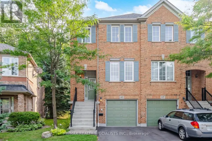 Row / Townhouse for sale: 42 - 5530 GLEN ERIN DRIVE, Mississauga