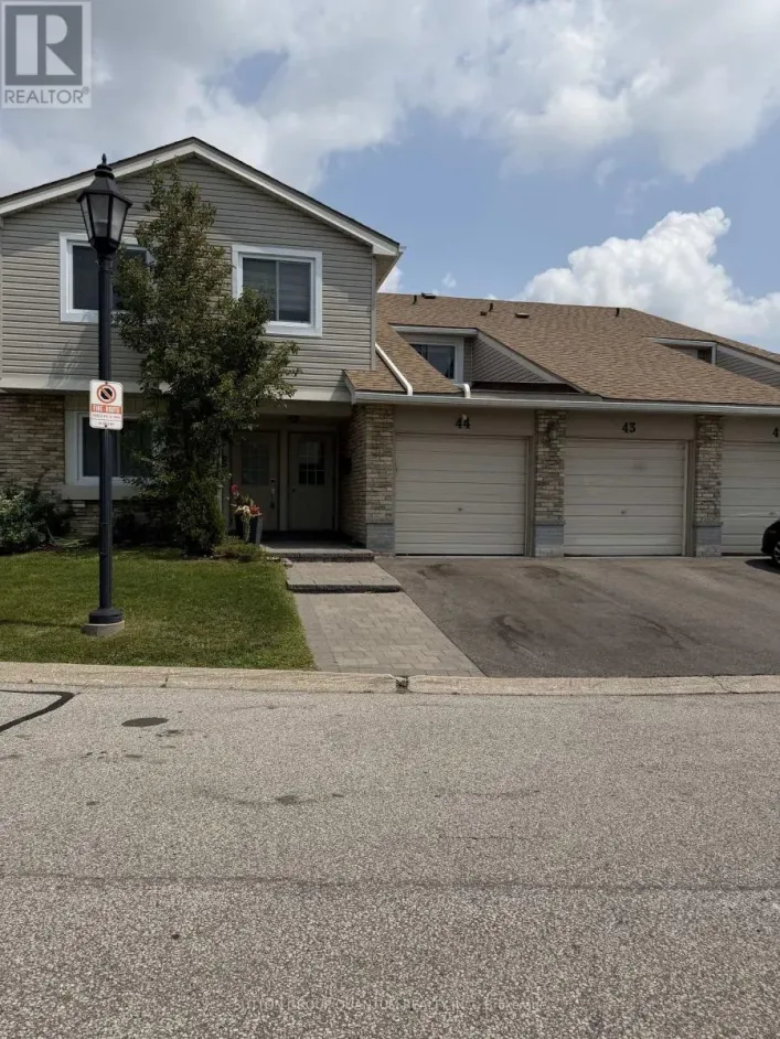 42 - 6777 FORMENTERA AVENUE, Mississauga