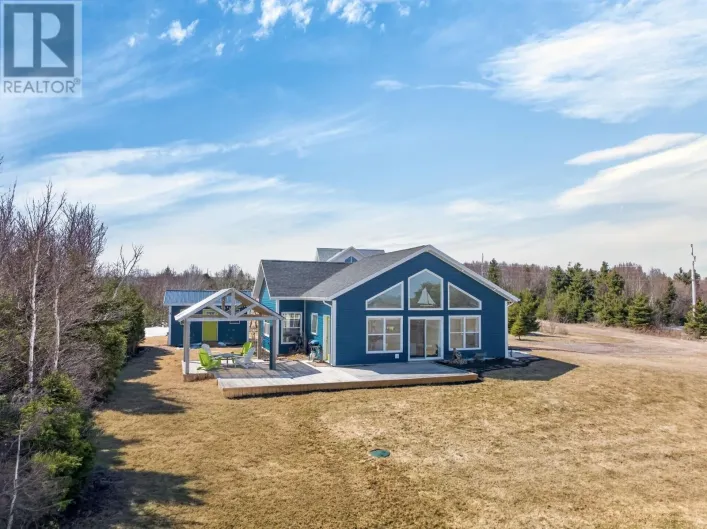 42 Blue Heron Crescent, North Rustico