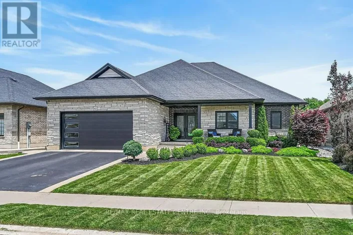 42 BLUENOSE DRIVE, Norfolk