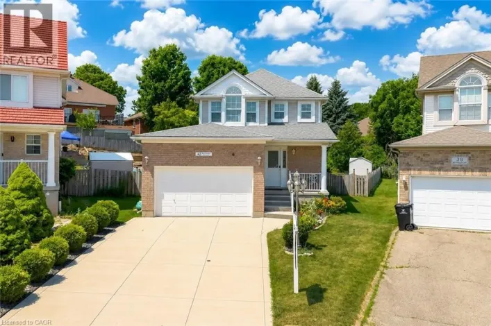 42 BRIARMEADOW Crescent, Kitchener