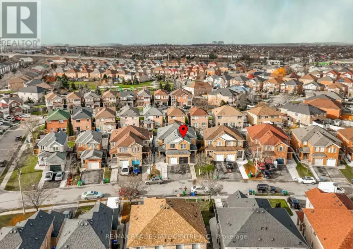 42 BRUNSWICK STREET, Brampton