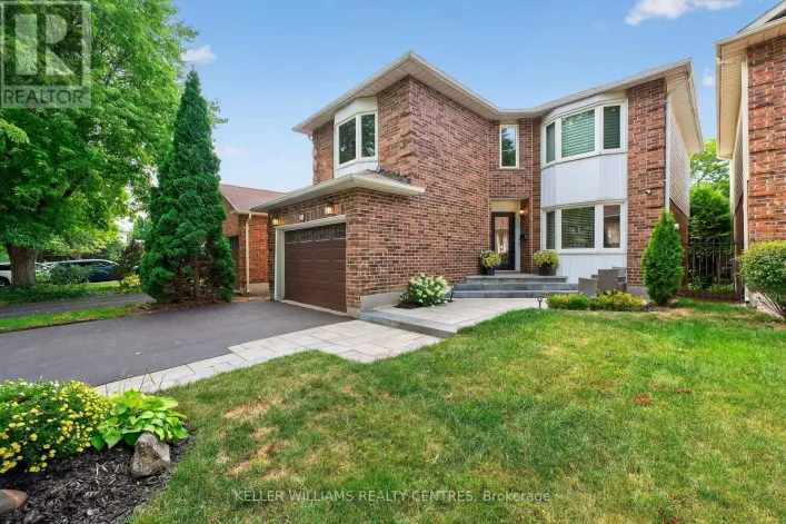 42 BUCHANAN CRESCENT, Aurora