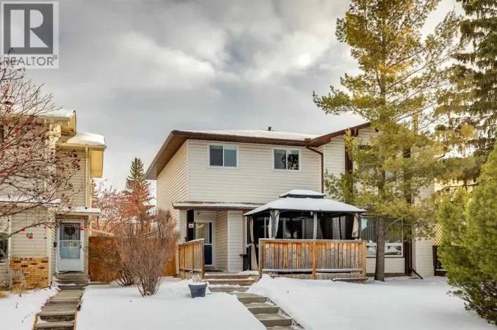 42 Cedarwood Hill SW, Calgary