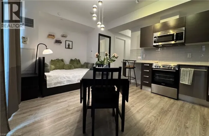 42 CHARLES Street E Unit# 2206, Toronto