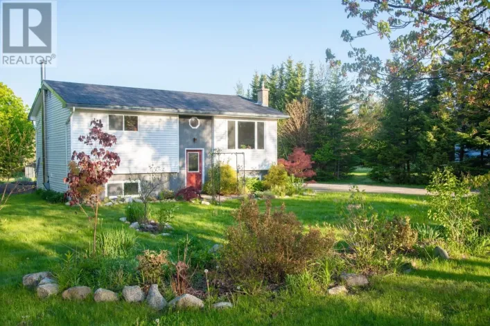 42 David Allen Drive, East Lawrencetown