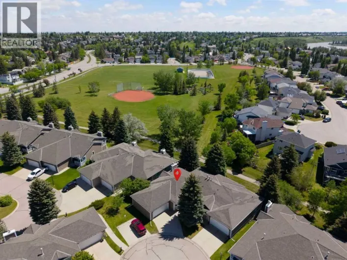 42 Douglasbank Gardens SE, Calgary