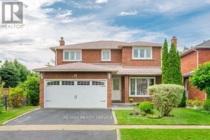 42 DUNDALK CRESCENT, Brampton
