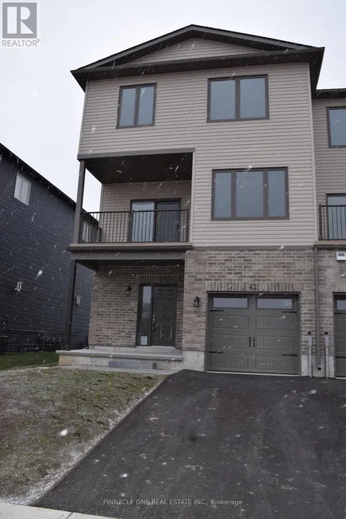 42 EVANS STREET, Prince Edward County