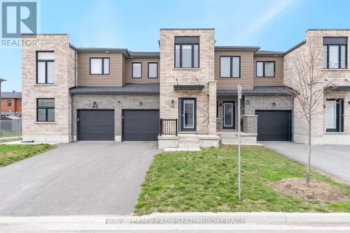42 FAIRLANE AVENUE, Barrie