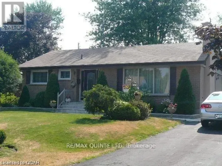 42 FOURTH AVENUE, Quinte West