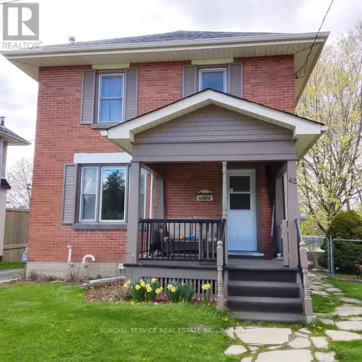 42 HARCOURT STREET, Port Hope