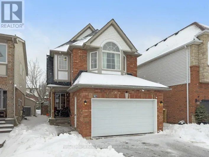 42 HARRIET STREET, Halton Hills
