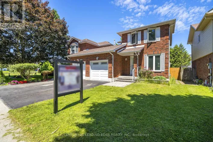 42 HEWITT CRESCENT, Ajax