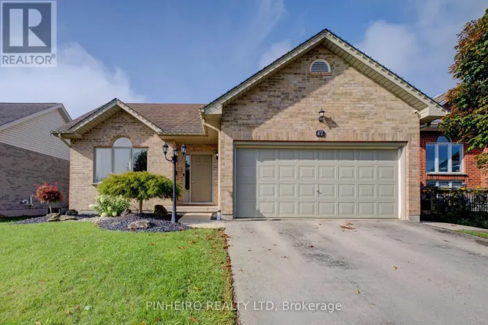 42 HICKORY BOULEVARD W, Strathroy-Caradoc