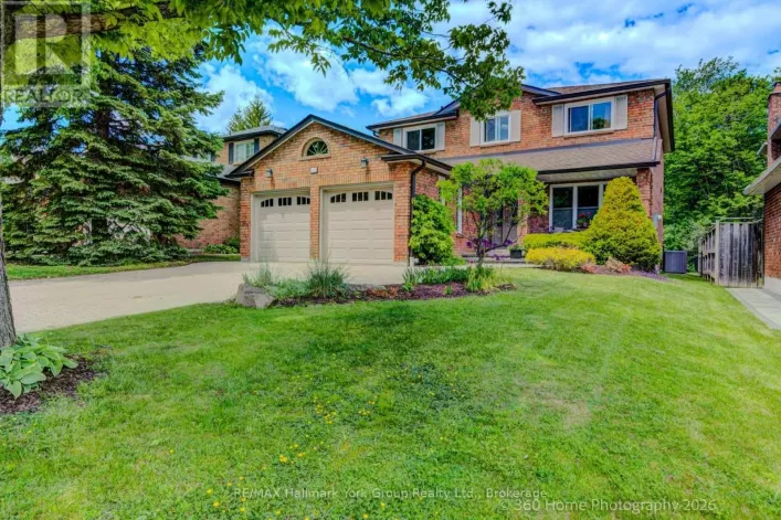 42 LANEWOOD DRIVE, Aurora