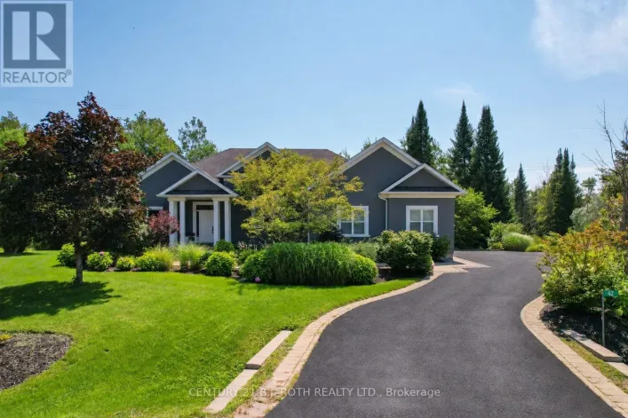 42 LILAC LANE, Springwater