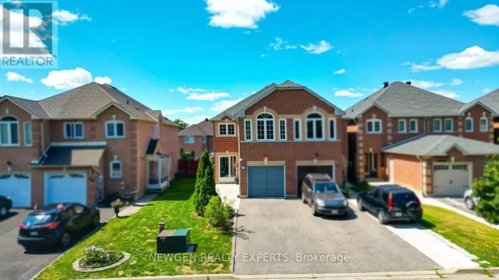 42 MCCLEAVE CRESCENT, Brampton