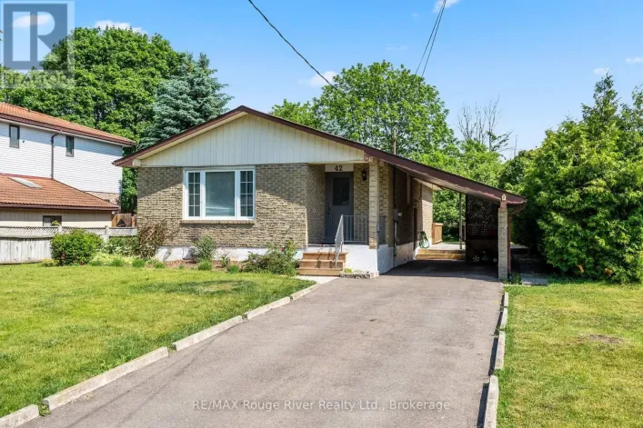 42 MEREDITH CRESCENT, Cobourg