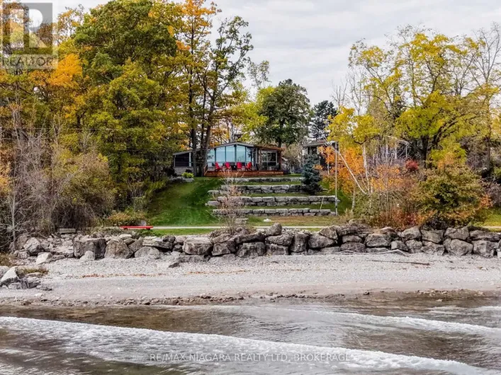 42 MOHAWK POINT ROAD, Haldimand