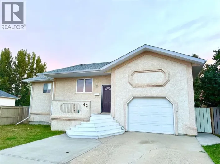 42 Mt Backus Crescent W, Lethbridge