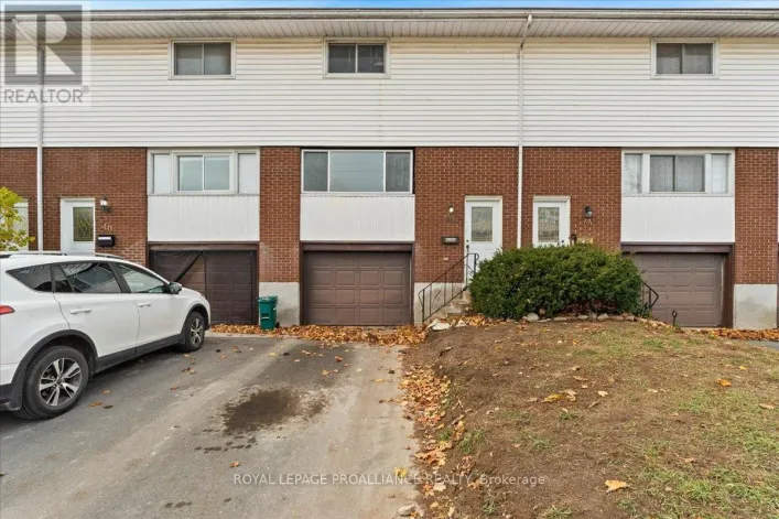 42 O'HARE STREET, Belleville