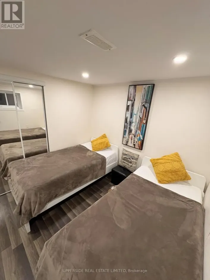 42 O'SHEA CRESCENT, Toronto