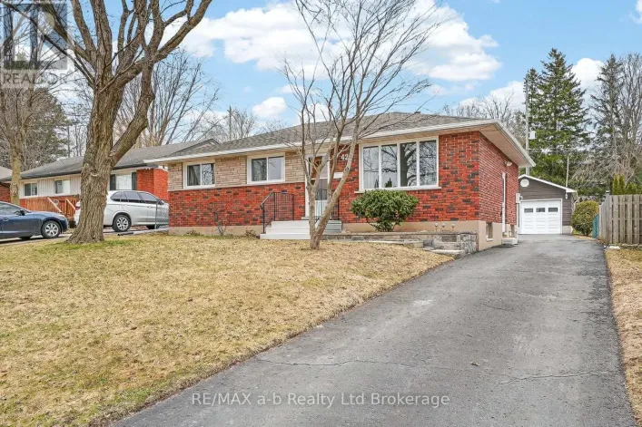 42 PRINCESS PARK ROAD, Ingersoll