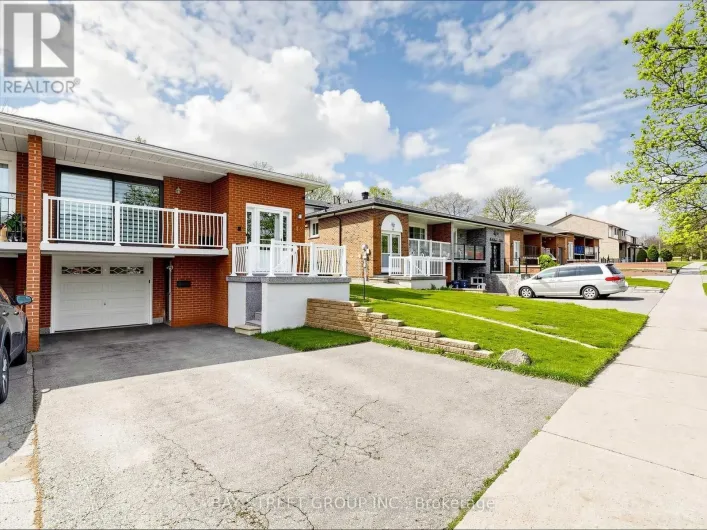 42 ROBBINSTONE DRIVE, Toronto