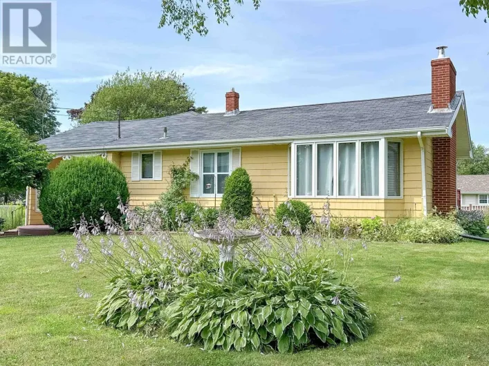 House for sale: 42 Roper Drive, Sherwood