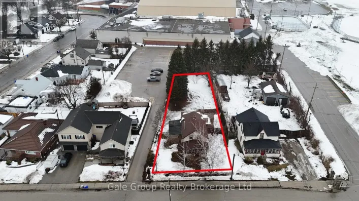 42 SANDERS STREET, Tillsonburg