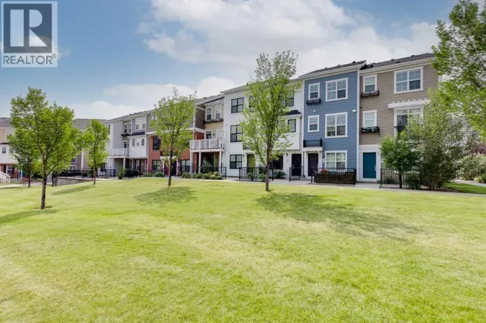42 Sherwood Row NW, Calgary