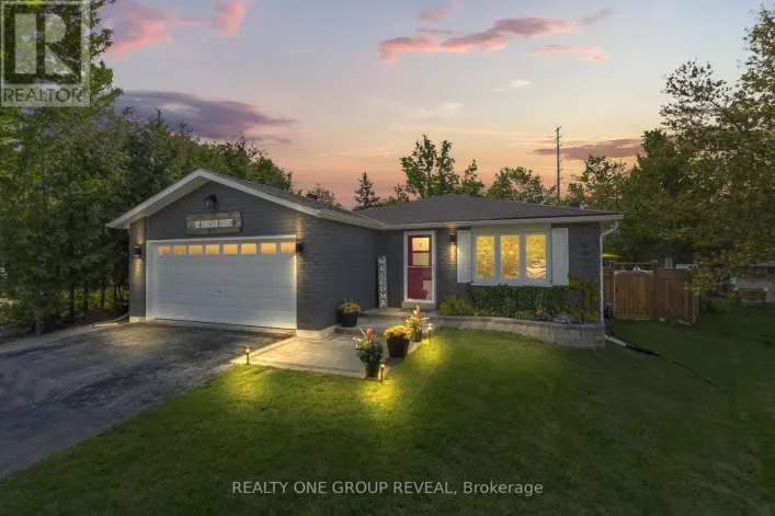 42 SINCLAIR COURT, Barrie