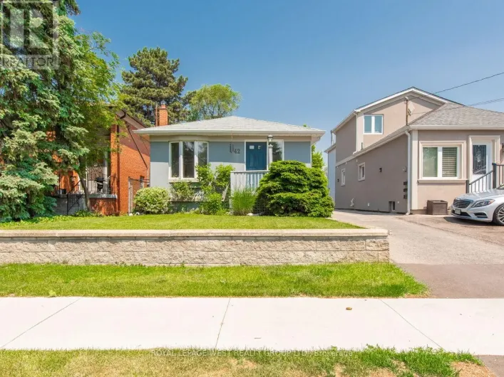 42 TILDEN CRESCENT N, Toronto