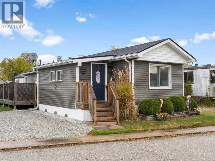 42 WILDER DRIVE South, Lakeshore