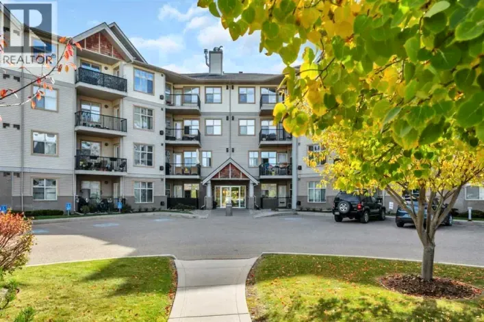 420, 100 Lakeway Boulevard, Sylvan Lake