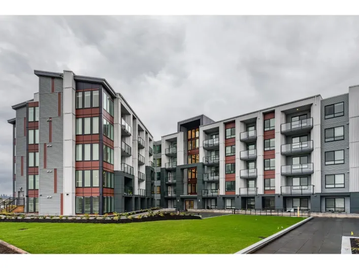 420 20360 LOGAN AVENUE, Langley