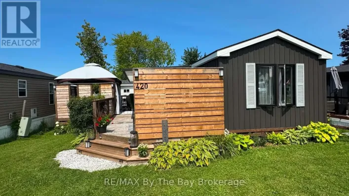 420 - 225 PLATTEN BOULEVARD, Scugog