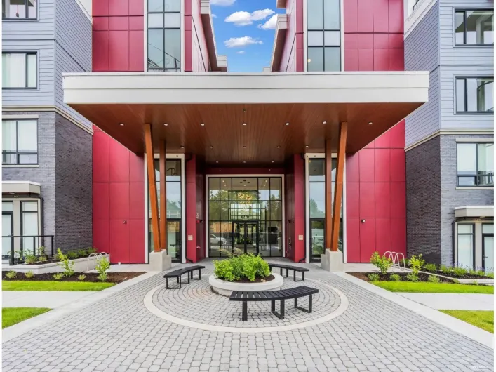 420 6270 GOOSEBERRY DRIVE, Surrey