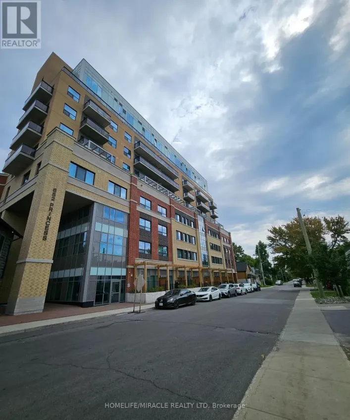 420 - 652 PRINCESS STREET, Kingston