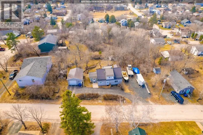 420 TWELFTH STREET, KEEWATIN
