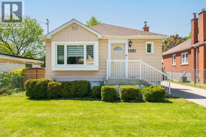 420 UPPER GAGE Avenue, Hamilton